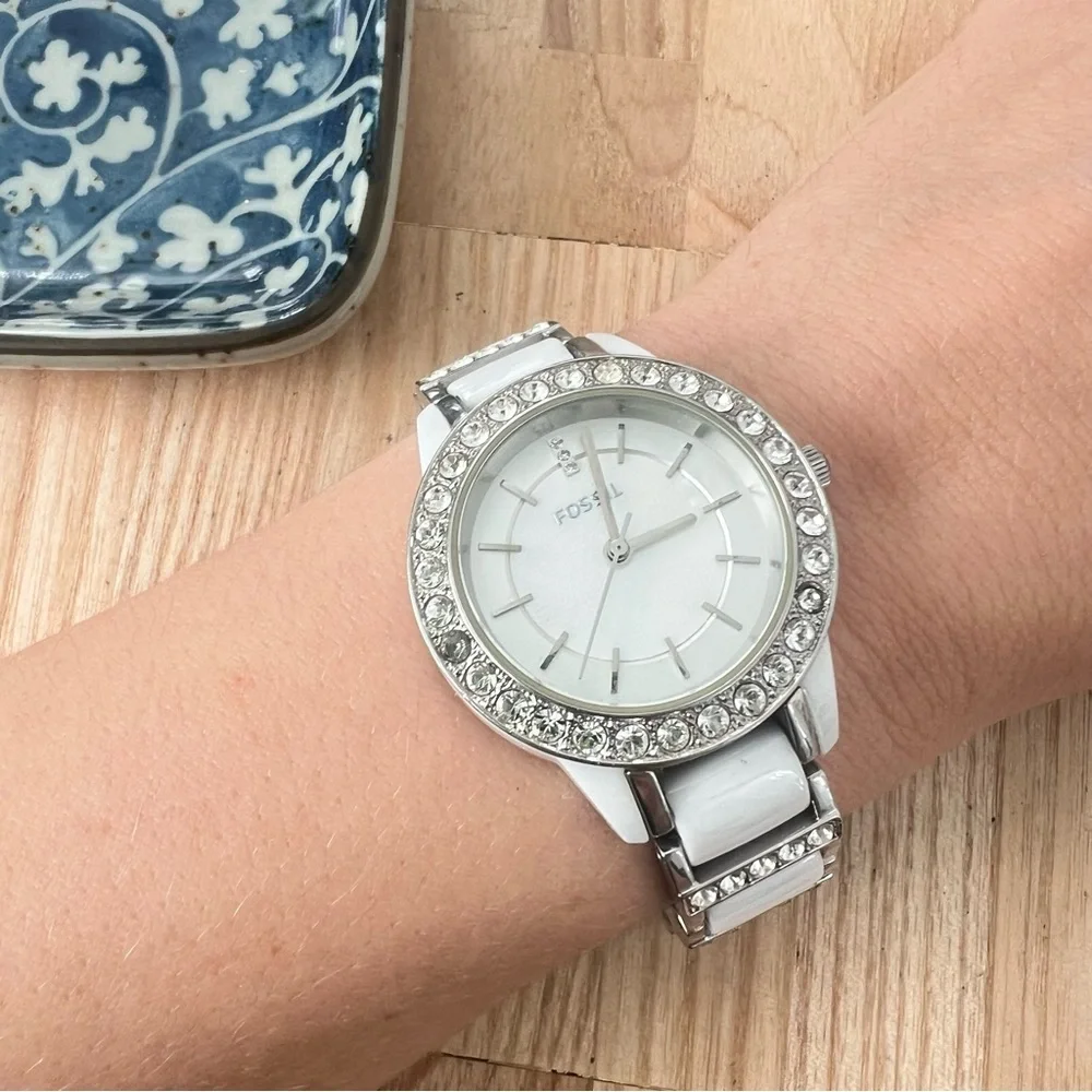 Fossil ladies silver tone white ceramic dress watch NEW BATTERY